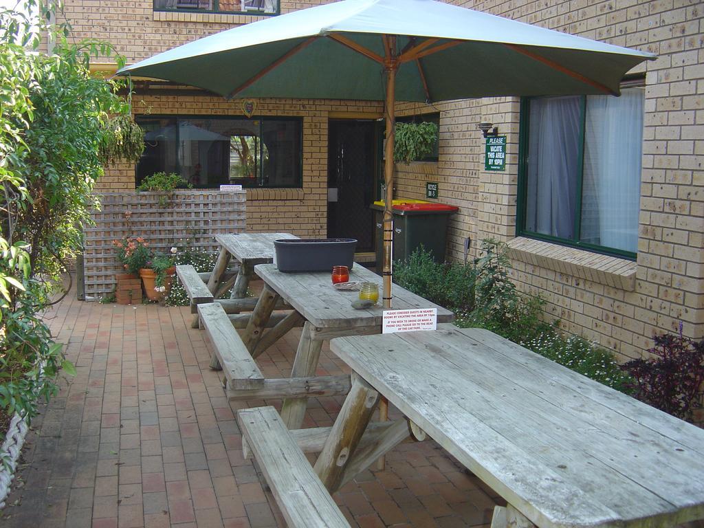 Wandarrah Lodge Hostel Merimbula Eksteriør billede